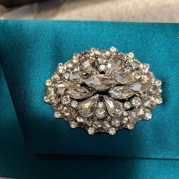 NWT Badgley Mischka Jewel-Embellished Blue Clutch - Picture 2 of 8